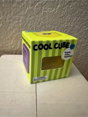 J’Adore Cool Cube Squishy - Slime Green